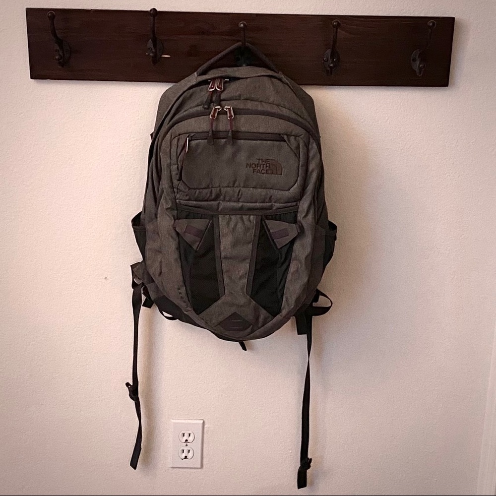 EUC The North Face Recon Backpack, Gray